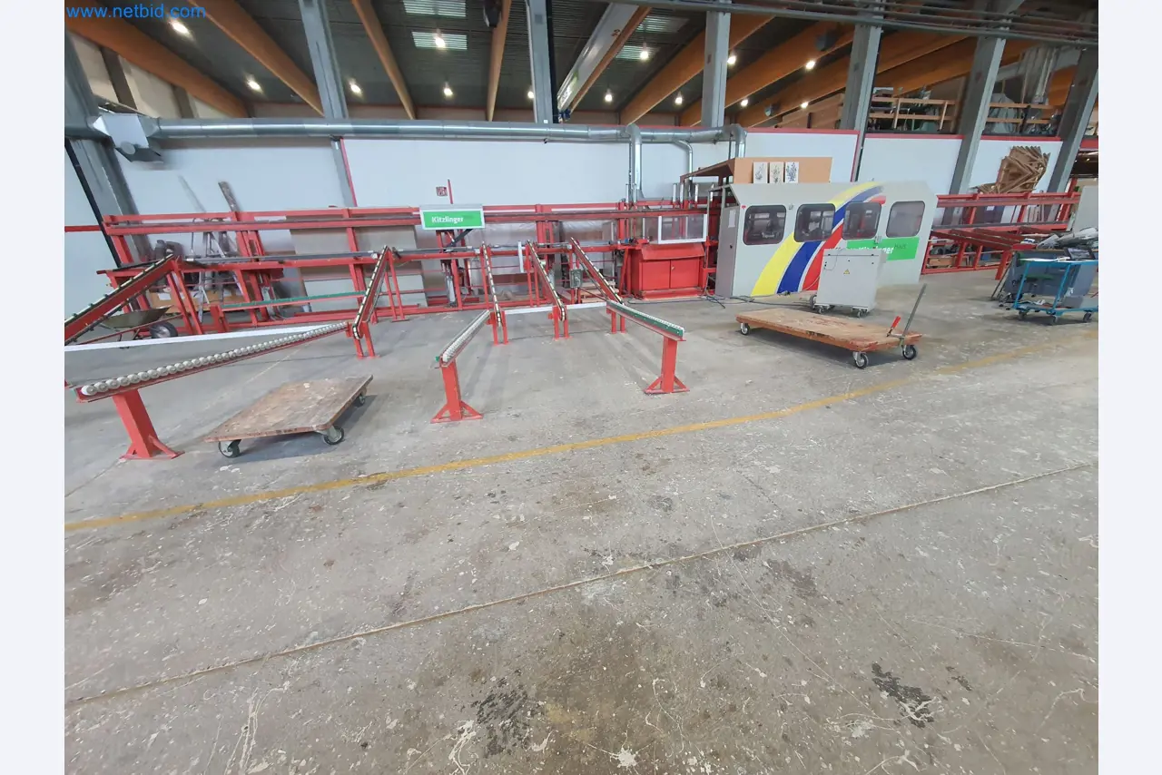 Holzbearbeitende- und metallbearbeitende Maschinen und Warenlager eines Fertighausherstellers -1