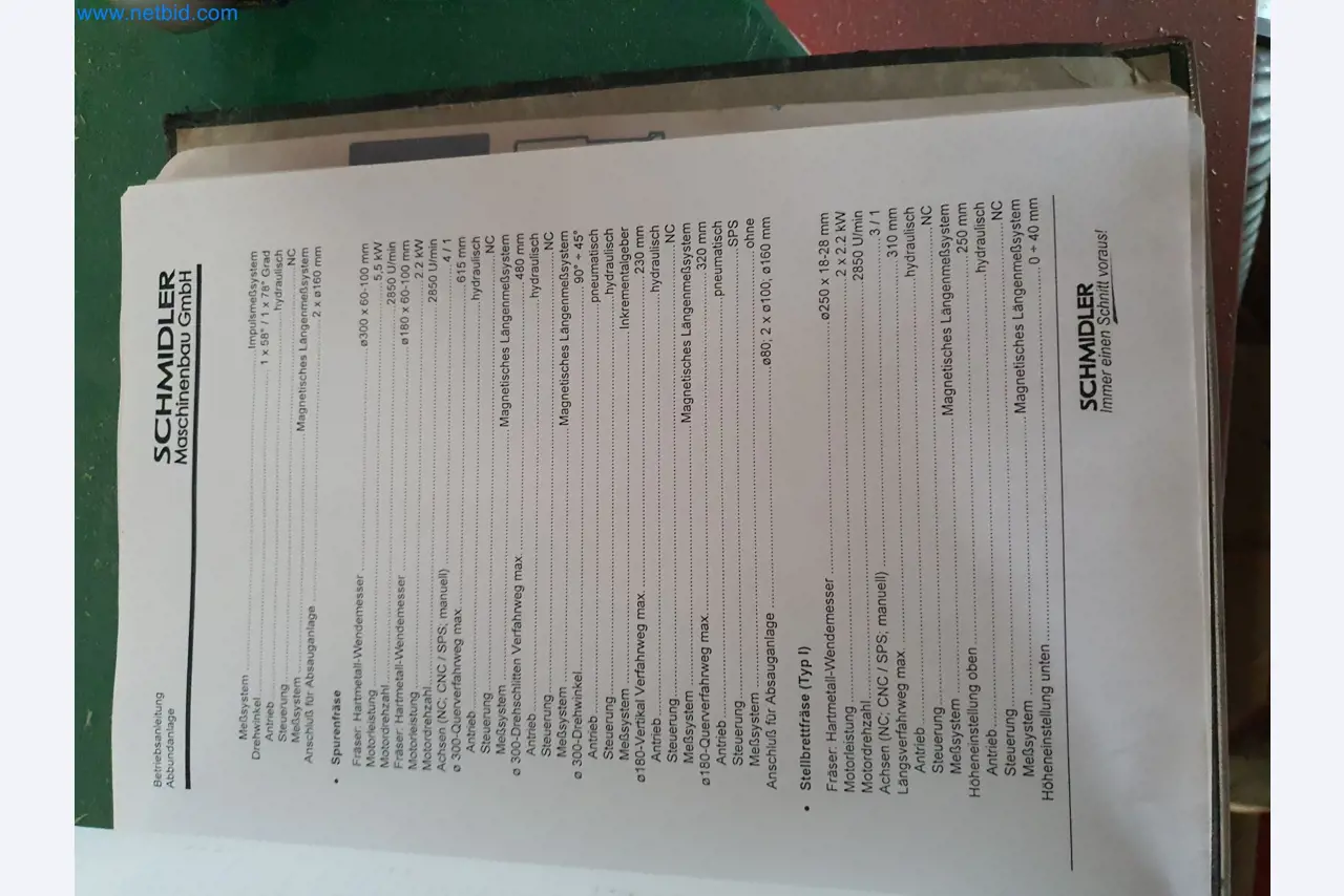 Holzbearbeitende- und metallbearbeitende Maschinen und Warenlager eines Fertighausherstellers -22