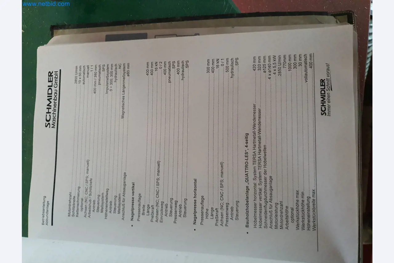 Holzbearbeitende- und metallbearbeitende Maschinen und Warenlager eines Fertighausherstellers -28