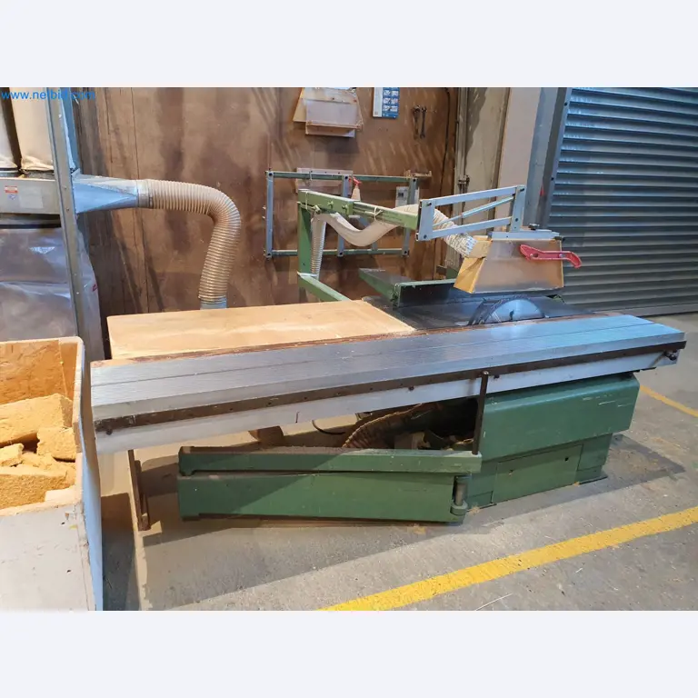 Holzbearbeitende- und metallbearbeitende Maschinen und Warenlager eines Fertighausherstellers -10