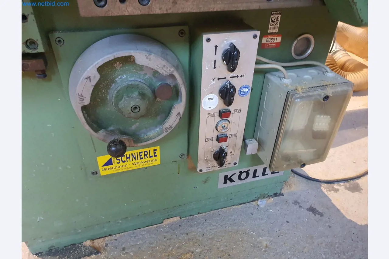 Holzbearbeitende- und metallbearbeitende Maschinen und Warenlager eines Fertighausherstellers -2