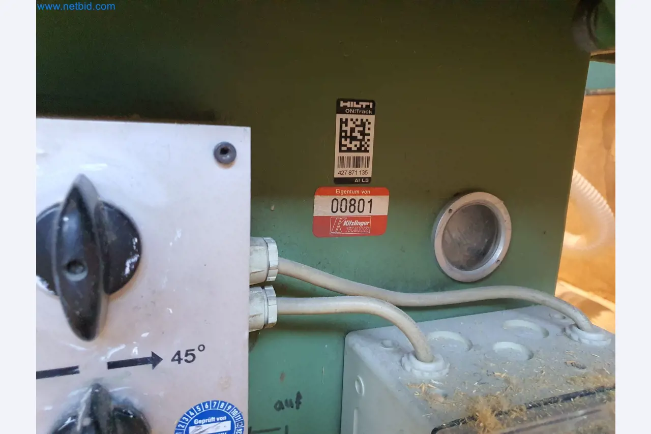 Holzbearbeitende- und metallbearbeitende Maschinen und Warenlager eines Fertighausherstellers -4