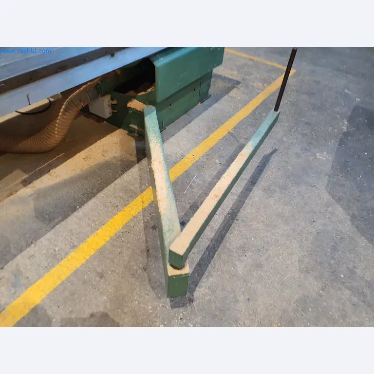 Holzbearbeitende- und metallbearbeitende Maschinen und Warenlager eines Fertighausherstellers -7