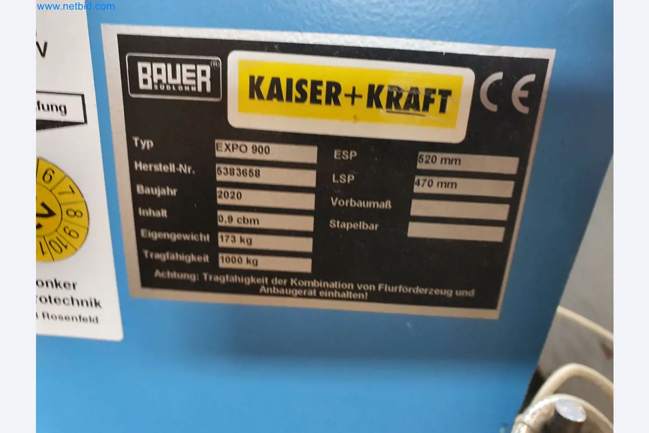 Holzbearbeitende- und metallbearbeitende Maschinen und Warenlager eines Fertighausherstellers -2