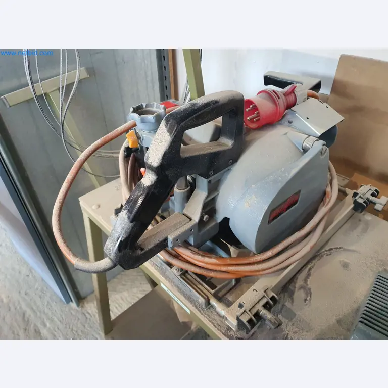 Maszyny do obróbki drewna i metalu oraz magazyn producenta domów prefabrykowanych-2