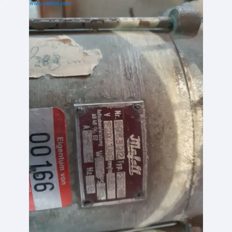 Holzbearbeitende- und metallbearbeitende Maschinen und Warenlager eines Fertighausherstellers -2