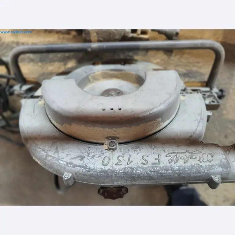 Holzbearbeitende- und metallbearbeitende Maschinen und Warenlager eines Fertighausherstellers -4