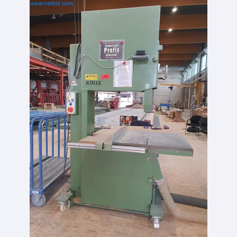 Holzbearbeitende- und metallbearbeitende Maschinen und Warenlager eines Fertighausherstellers -1