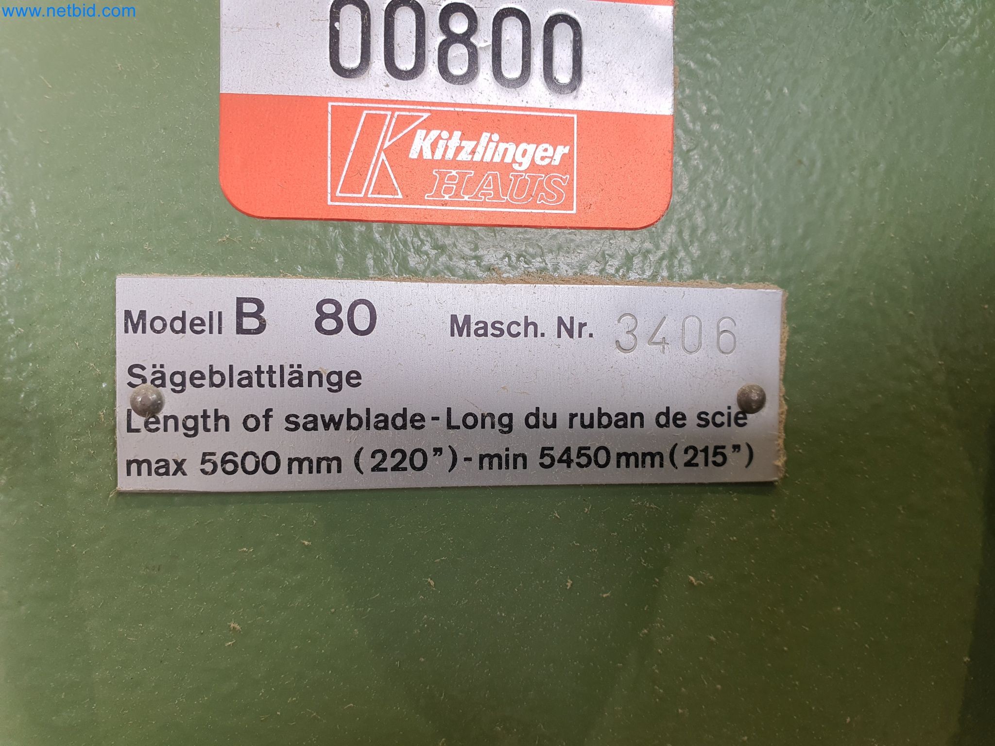 Máquinas para trabajar la madera y el metal y almacén de un fabricante de casas prefabricadas-3