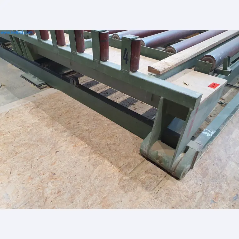 Holzbearbeitende- und metallbearbeitende Maschinen und Warenlager eines Fertighausherstellers -12