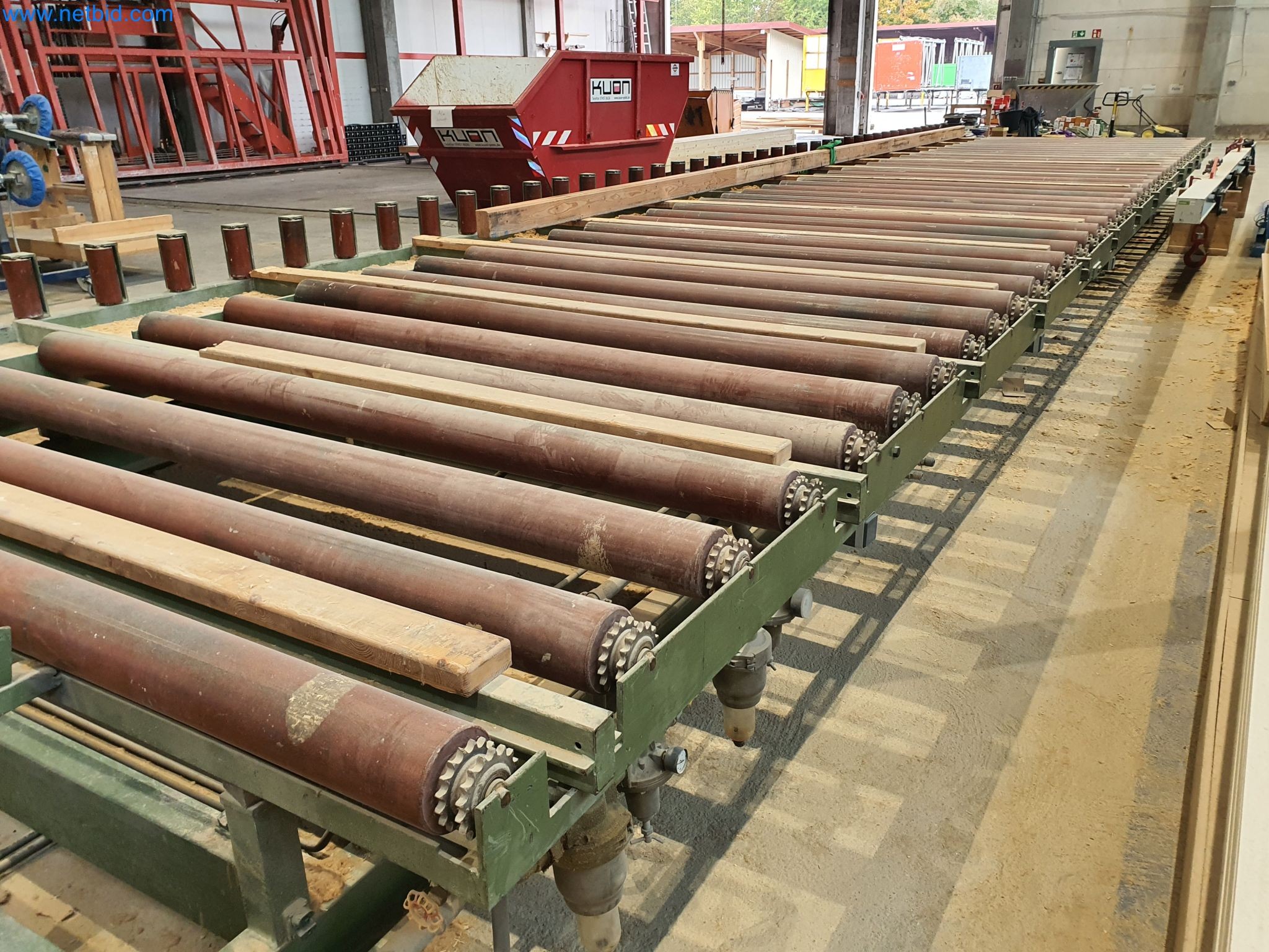 Woodworking and metalworking machines and warehouse of a prefabricated house manufacturer-14