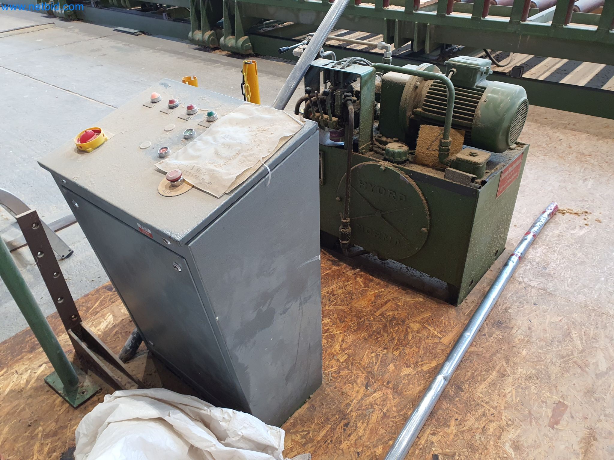 Woodworking and metalworking machines and warehouse of a prefabricated house manufacturer-16