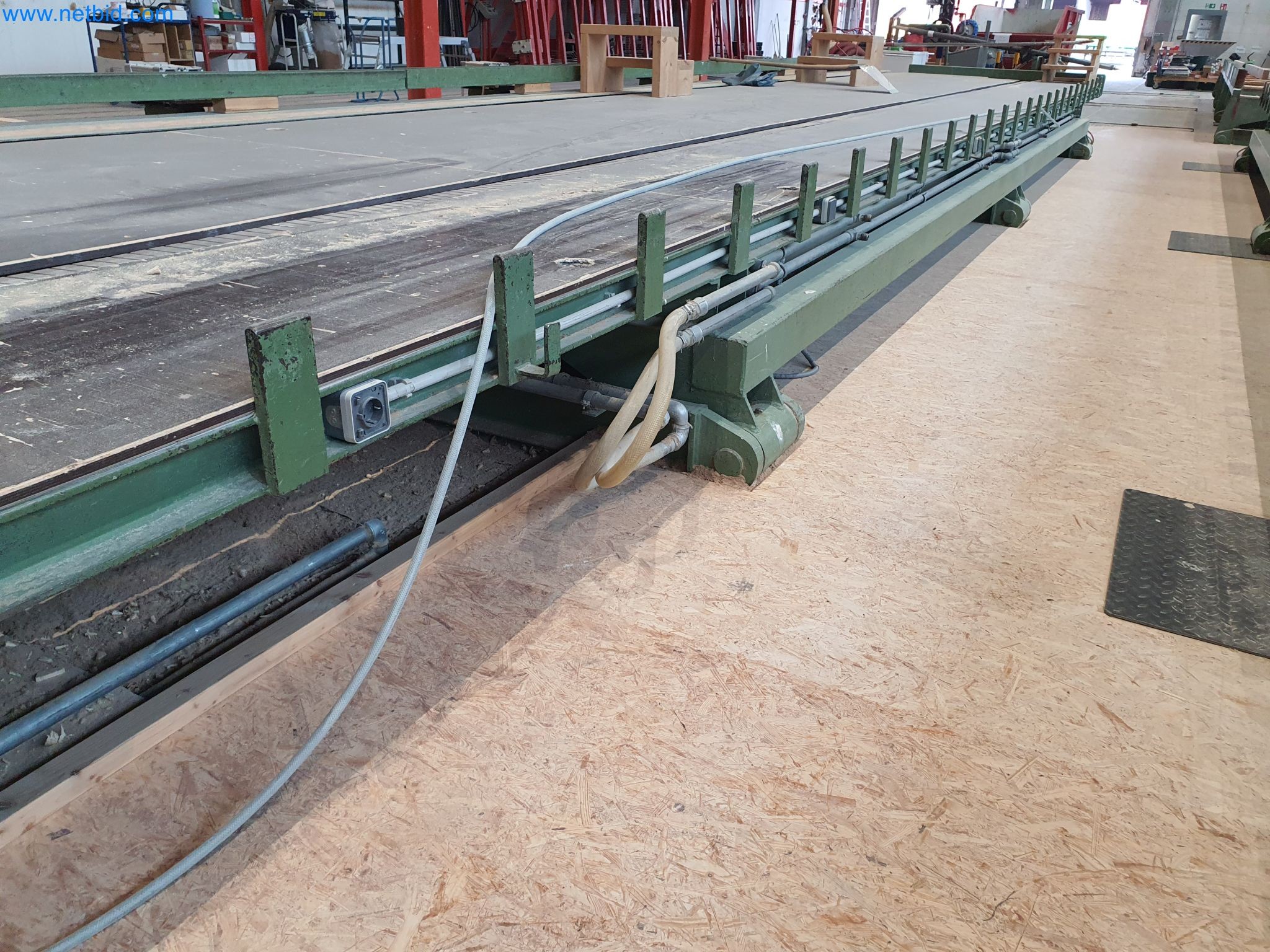 Woodworking and metalworking machines and warehouse of a prefabricated house manufacturer-6