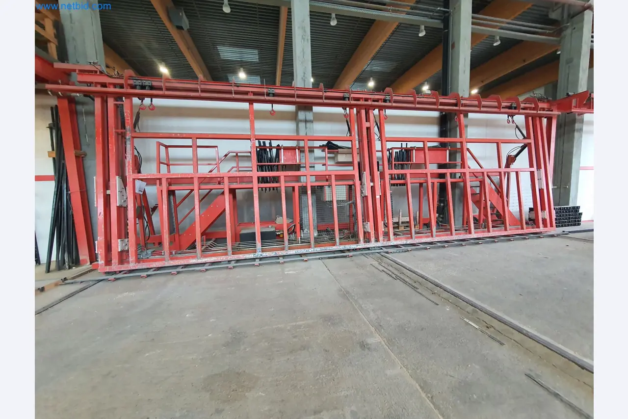 Holzbearbeitende- und metallbearbeitende Maschinen und Warenlager eines Fertighausherstellers -10