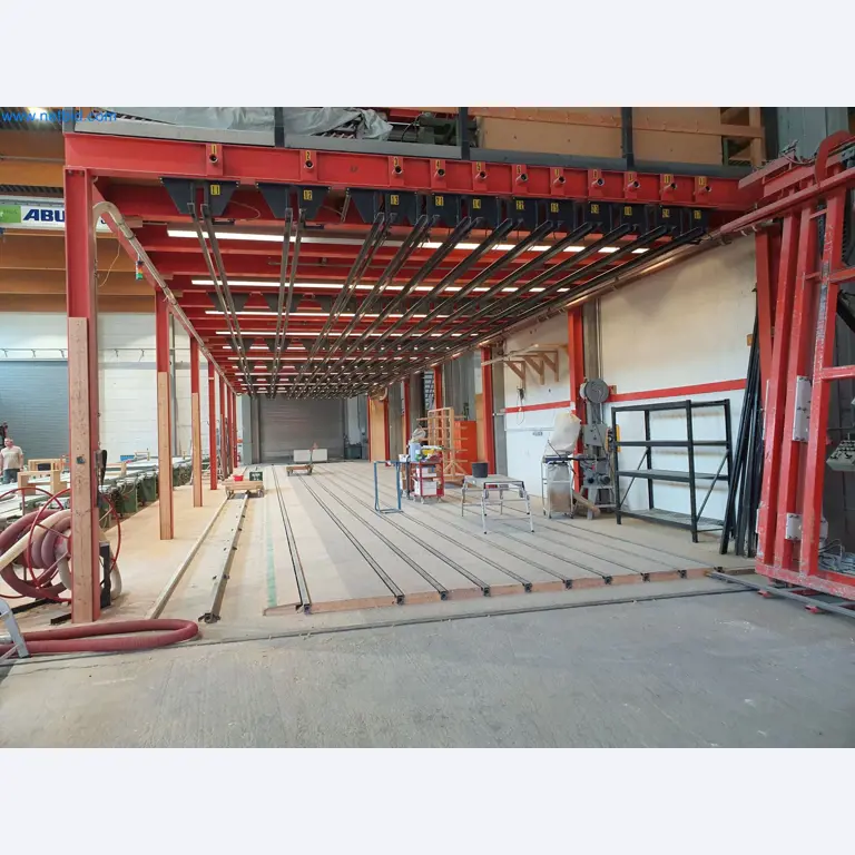 Holzbearbeitende- und metallbearbeitende Maschinen und Warenlager eines Fertighausherstellers -3