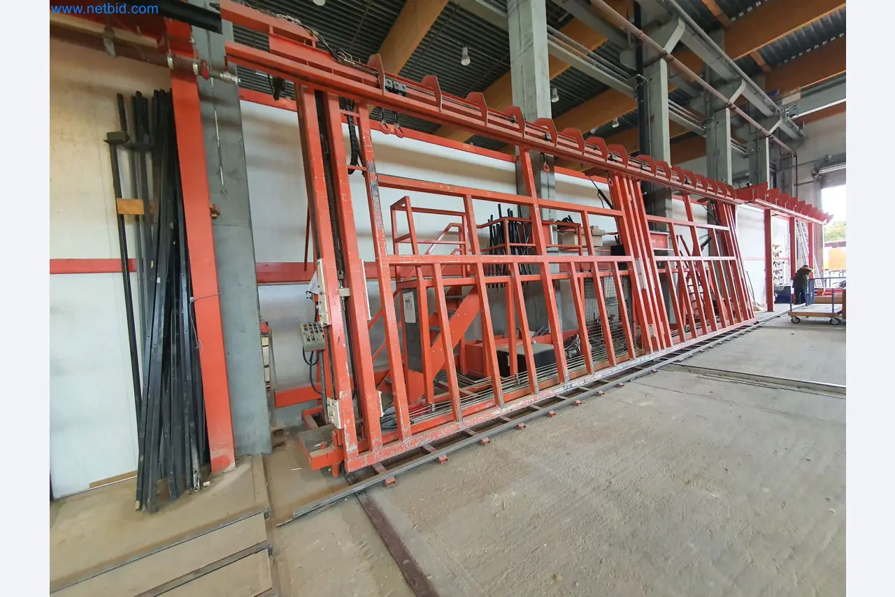 Holzbearbeitende- und metallbearbeitende Maschinen und Warenlager eines Fertighausherstellers -6