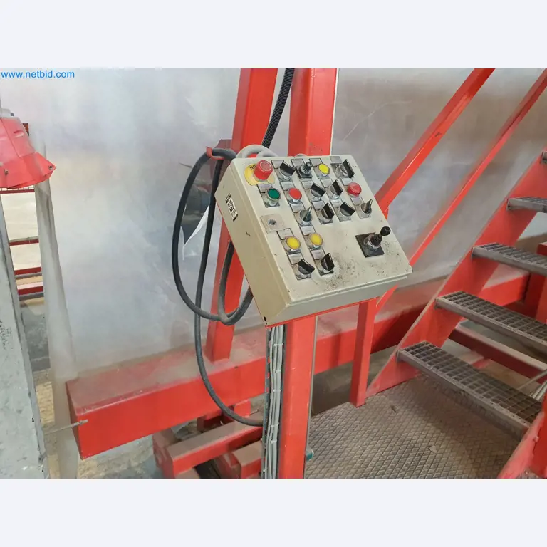 Holzbearbeitende- und metallbearbeitende Maschinen und Warenlager eines Fertighausherstellers -7