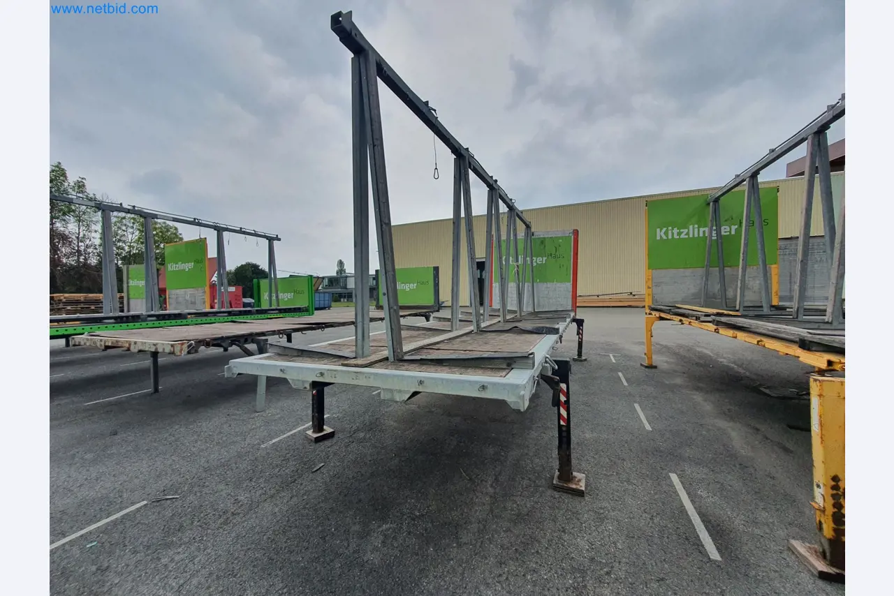 Holzbearbeitende- und metallbearbeitende Maschinen und Warenlager eines Fertighausherstellers -2