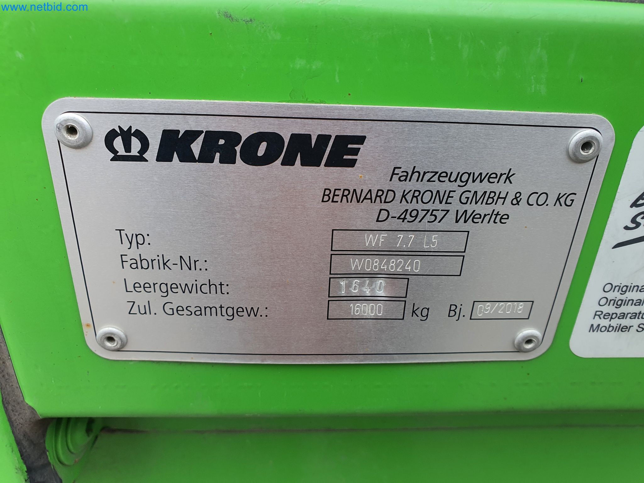 Holzbearbeitende- und metallbearbeitende Maschinen und Warenlager eines Fertighausherstellers -3