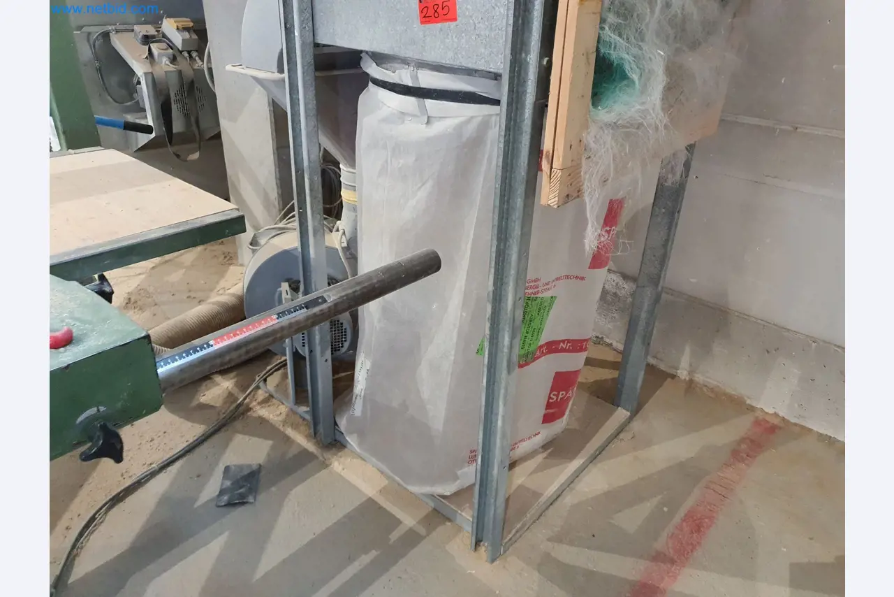 Maszyny do obróbki drewna i metalu oraz magazyn producenta domów prefabrykowanych-5