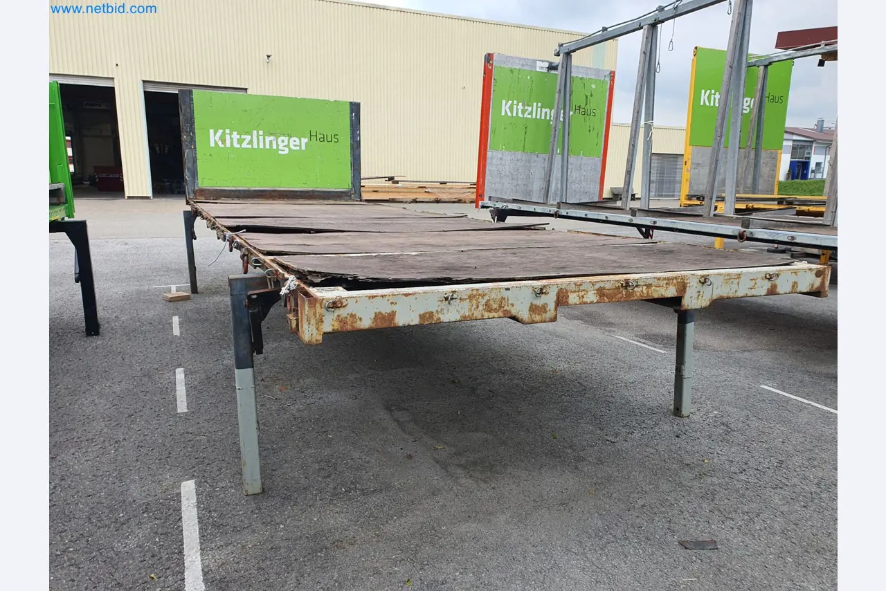 Holzbearbeitende- und metallbearbeitende Maschinen und Warenlager eines Fertighausherstellers -2