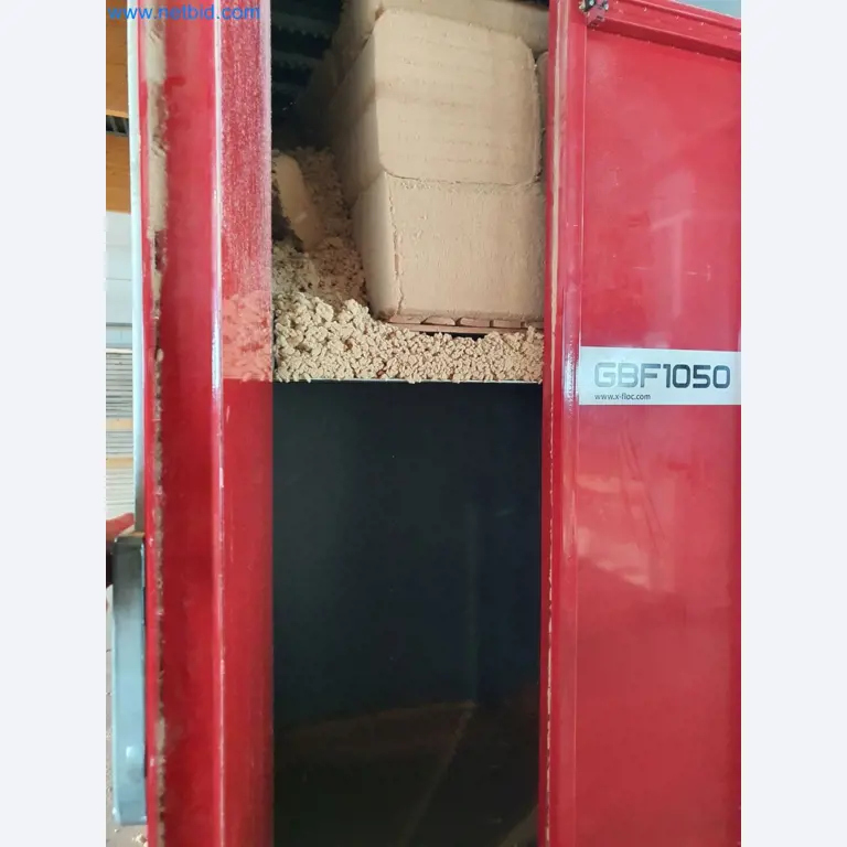 Holzbearbeitende- und metallbearbeitende Maschinen und Warenlager eines Fertighausherstellers -7