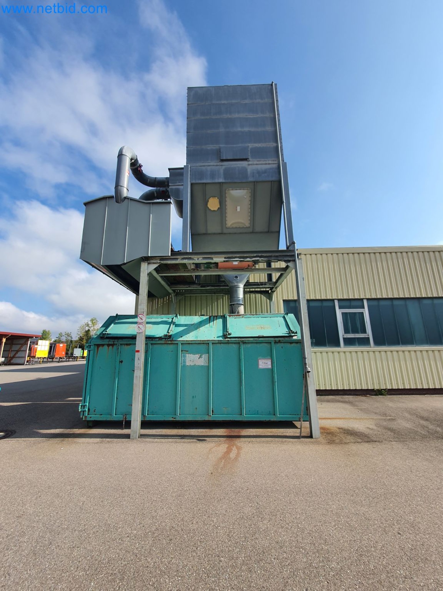 Maszyny do obróbki drewna i metalu oraz magazyn producenta domów prefabrykowanych-2