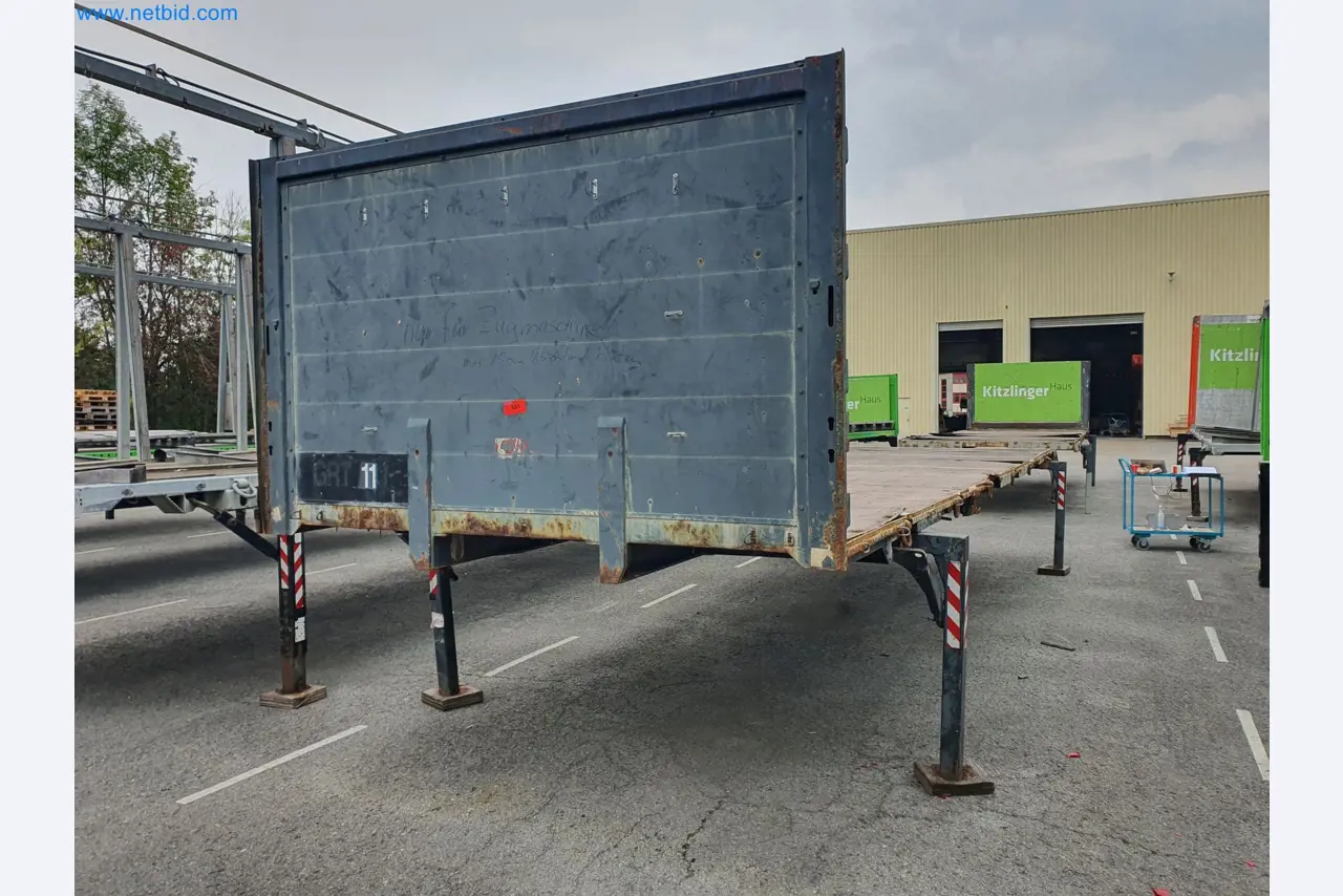 Woodworking and metalworking machines and warehouse of a prefabricated house manufacturer-1