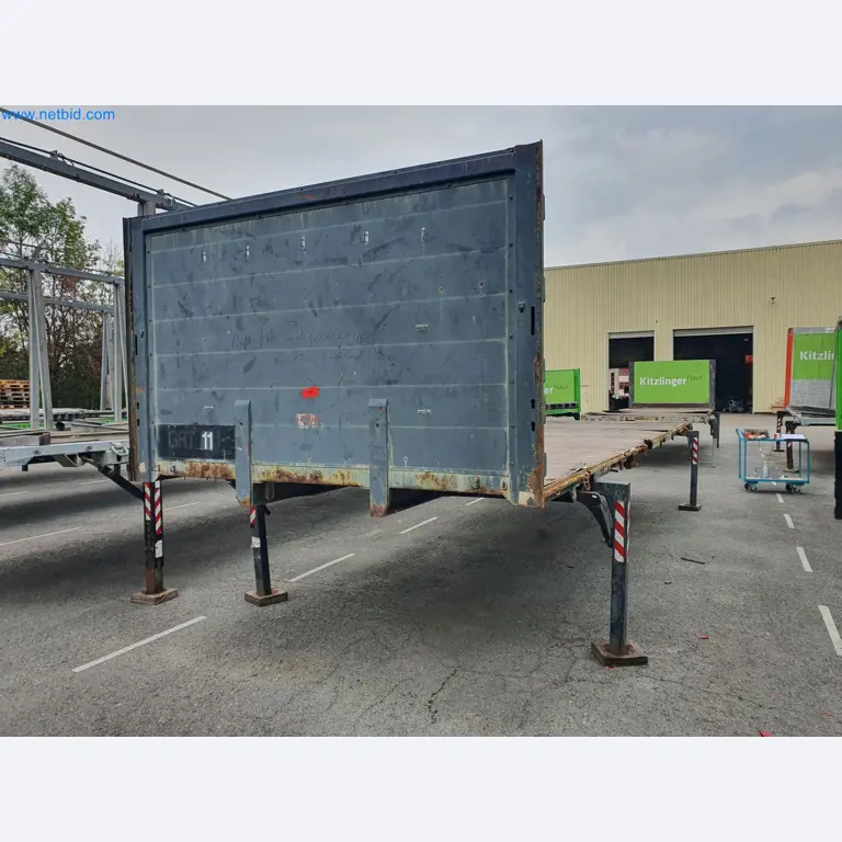 Woodworking and metalworking machines and warehouse of a prefabricated house manufacturer-1