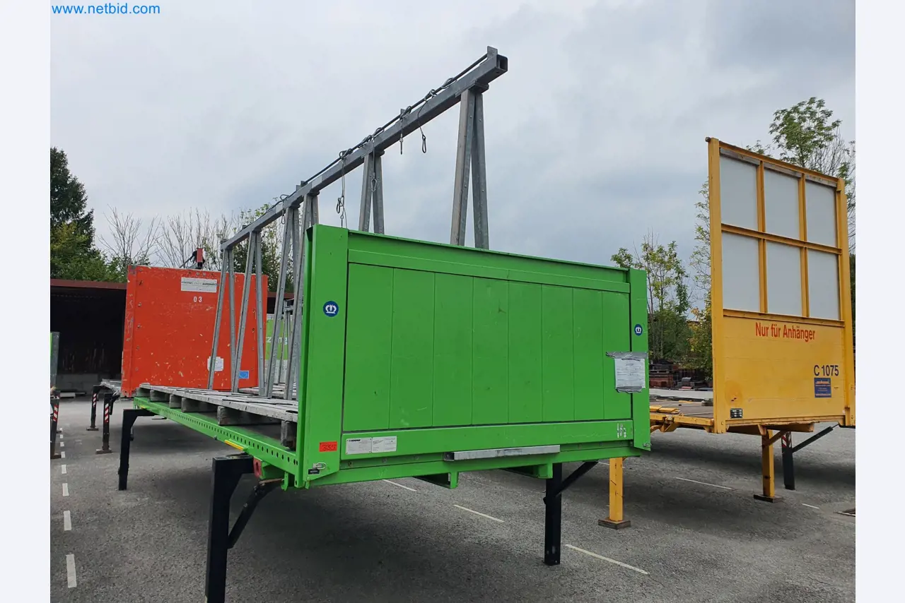 Holzbearbeitende- und metallbearbeitende Maschinen und Warenlager eines Fertighausherstellers -1