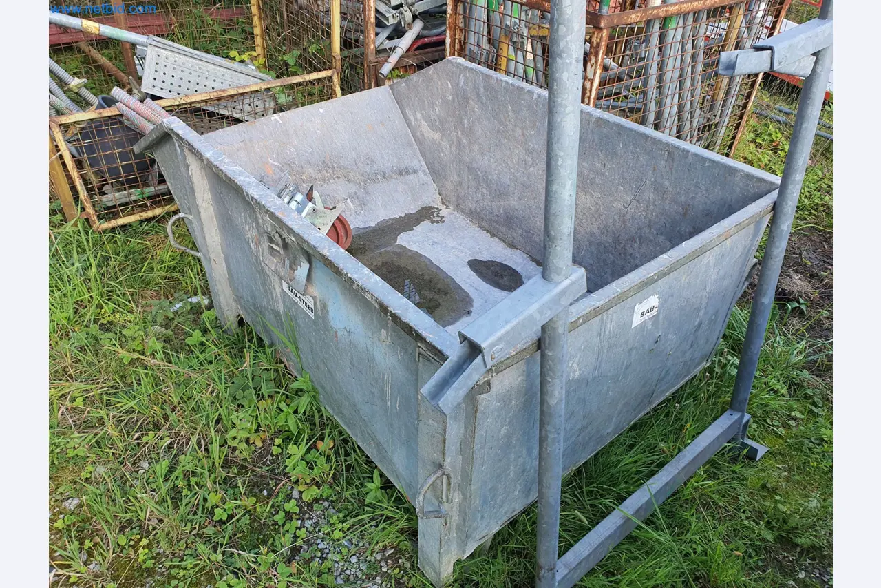 Máquinas para trabajar la madera y el metal y almacén de un fabricante de casas prefabricadas-2