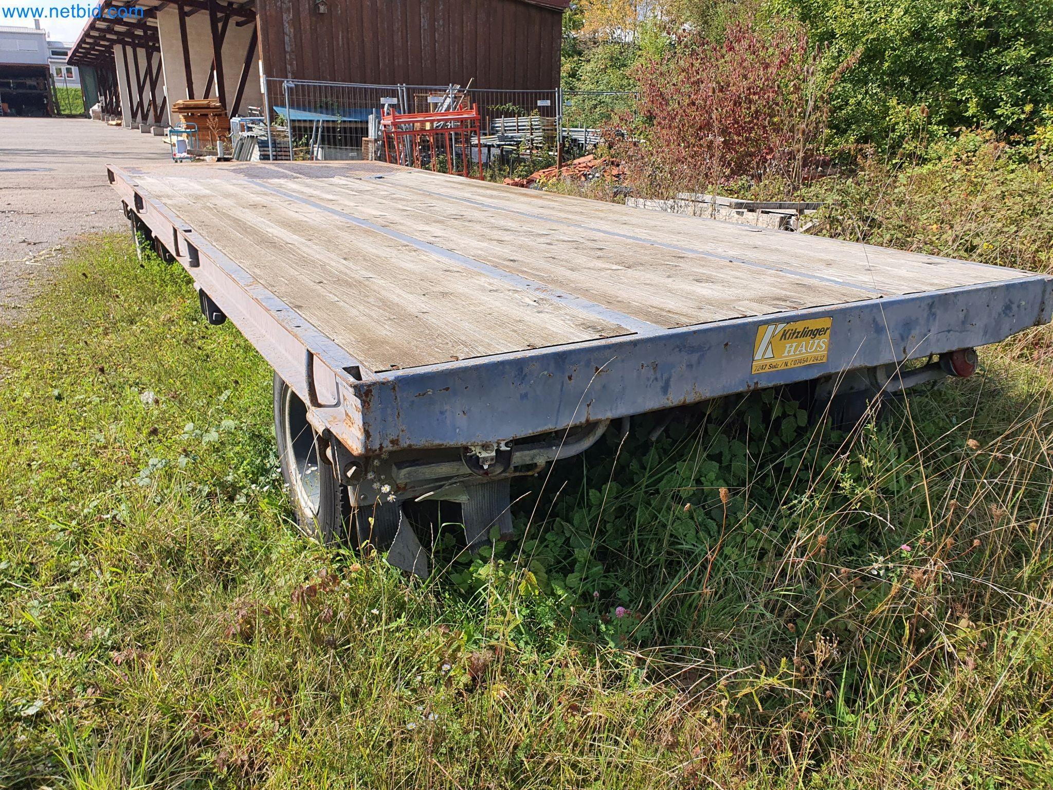 Stroji za obdelavo lesa in kovin ter skladišče proizvajalca montažnih hiš-3