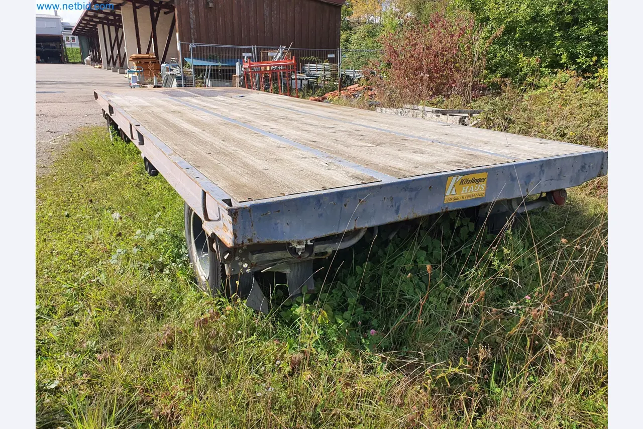 Woodworking and metalworking machines and warehouse of a prefabricated house manufacturer-3