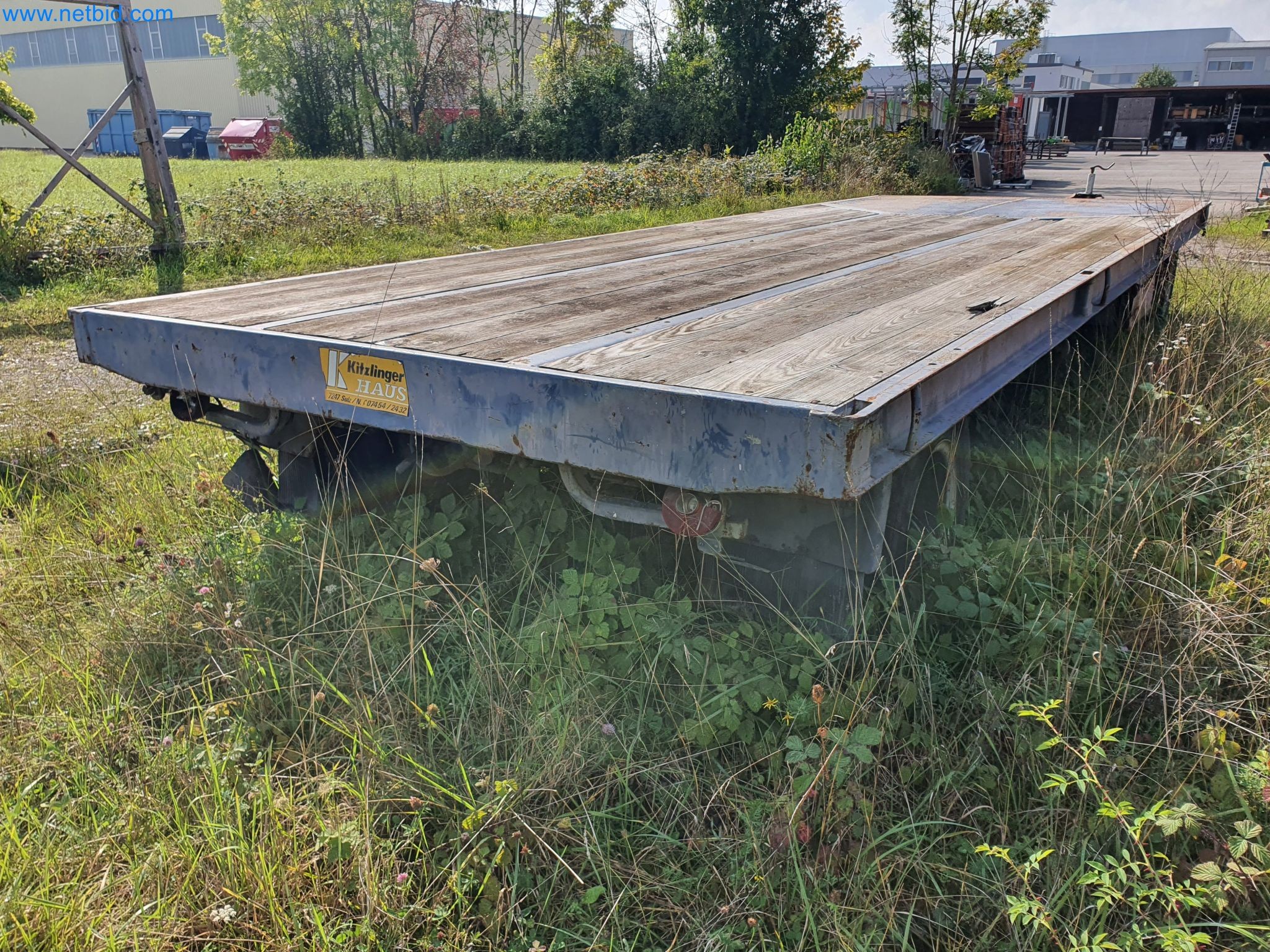 Stroji za obdelavo lesa in kovin ter skladišče proizvajalca montažnih hiš-5