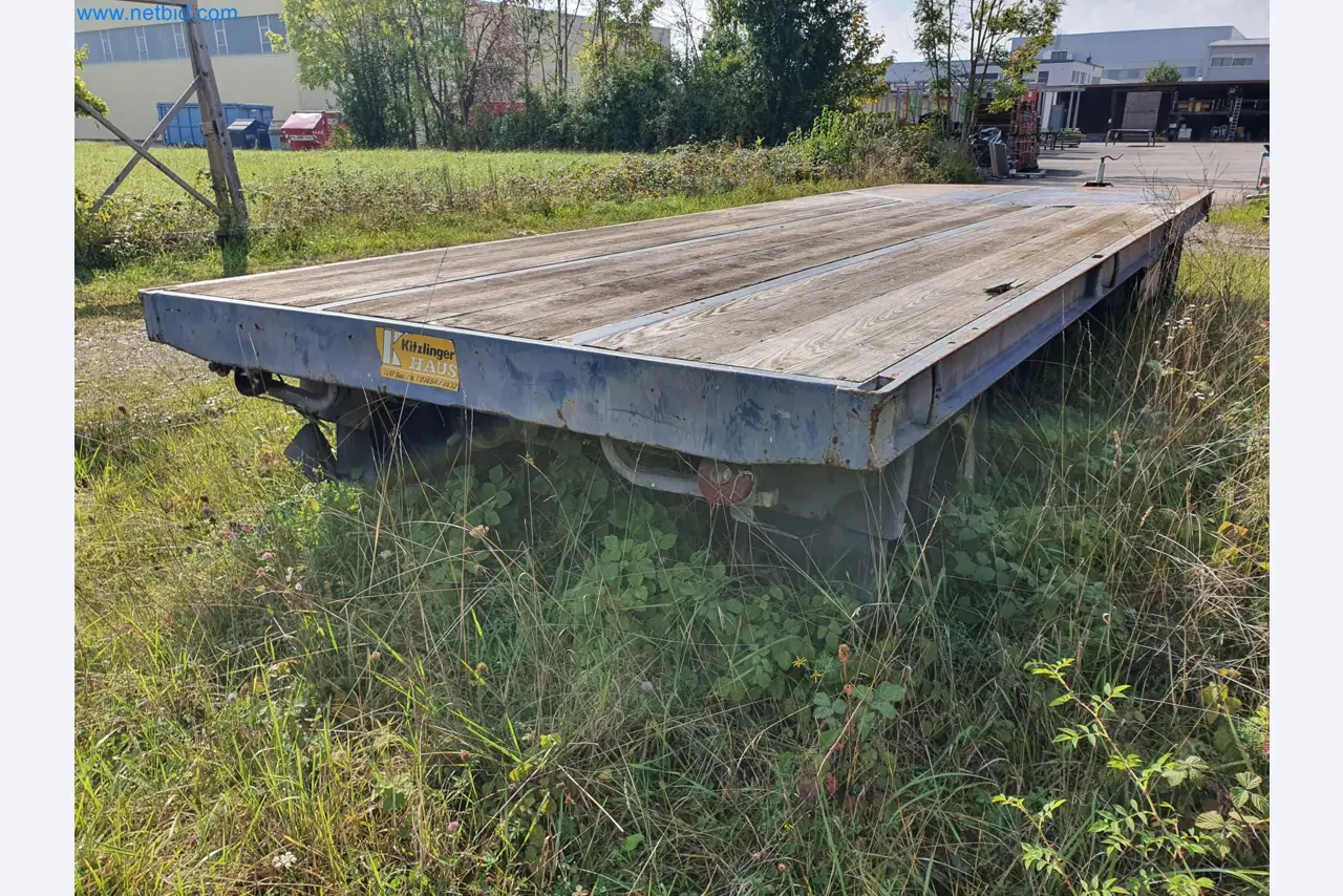 Woodworking and metalworking machines and warehouse of a prefabricated house manufacturer-5