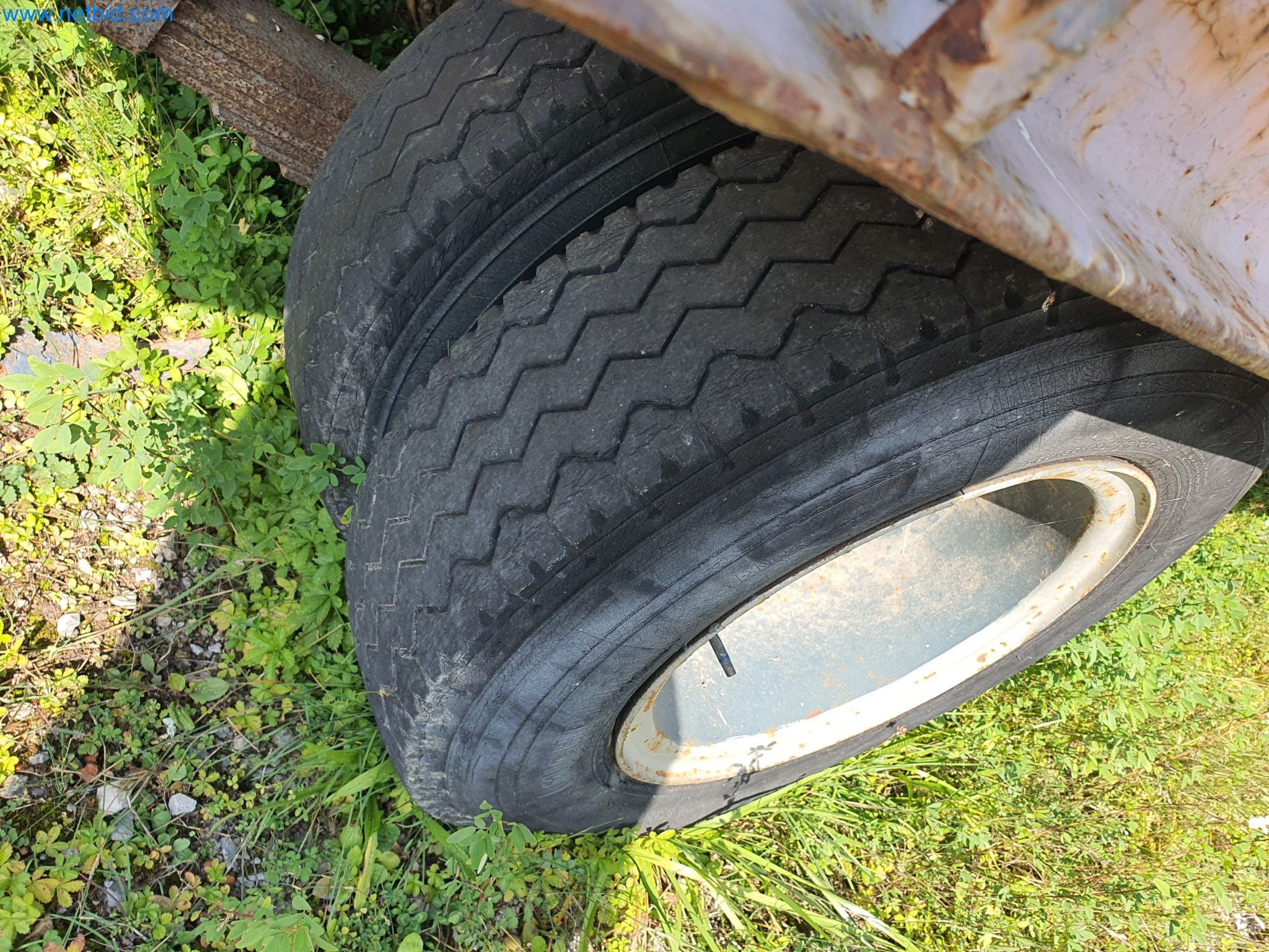 Stroji za obdelavo lesa in kovin ter skladišče proizvajalca montažnih hiš-7