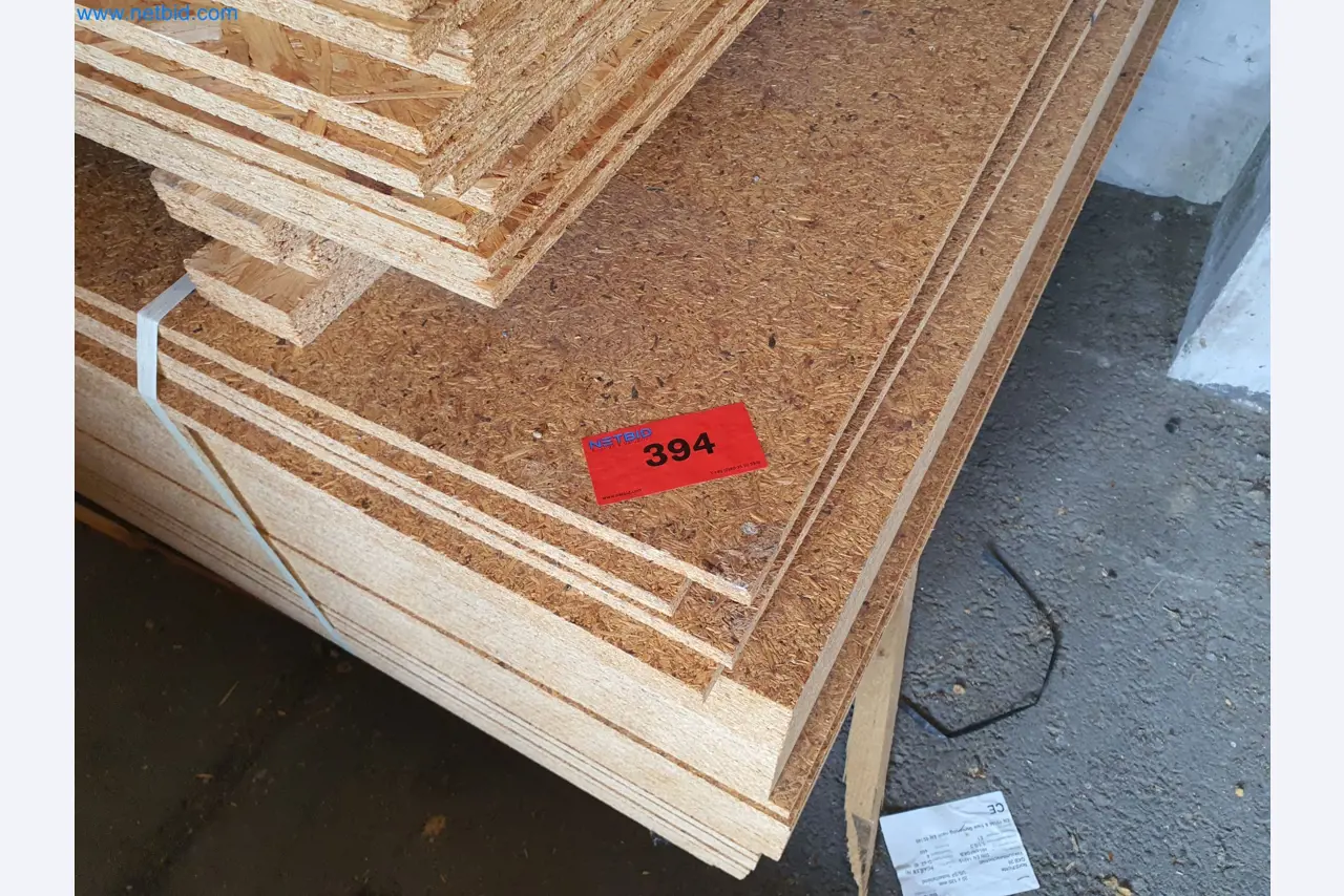 Holzbearbeitende- und metallbearbeitende Maschinen und Warenlager eines Fertighausherstellers -2