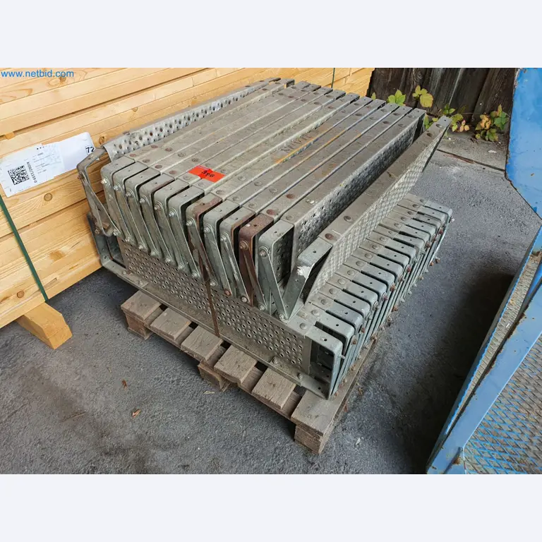 Máquinas para trabajar la madera y el metal y almacén de un fabricante de casas prefabricadas-1