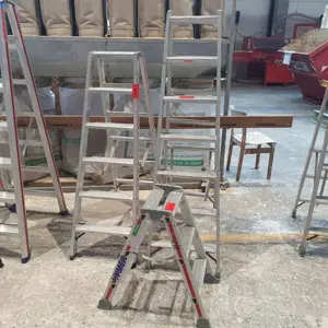 3 Alu-Bockleitern Hymer