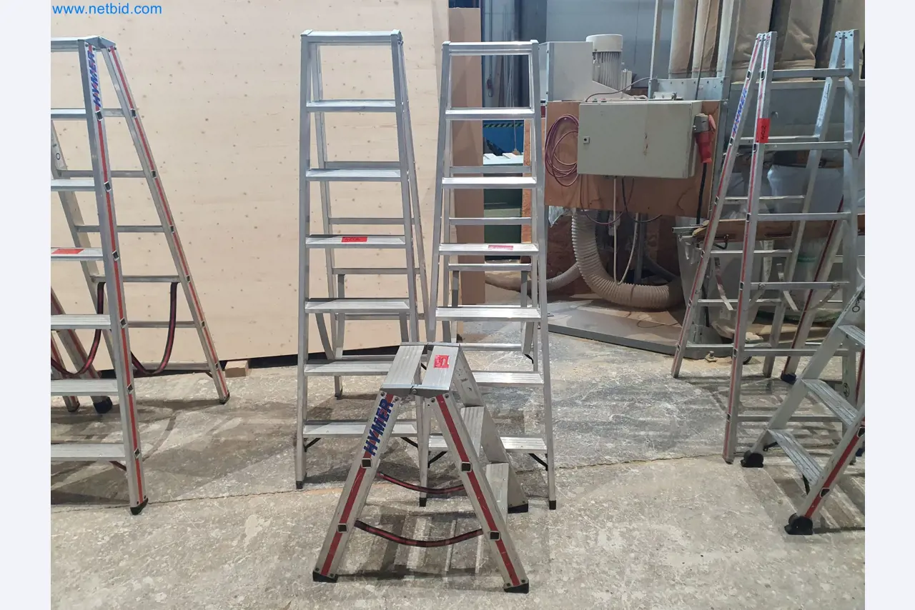 Máquinas para trabajar la madera y el metal y almacén de un fabricante de casas prefabricadas-1