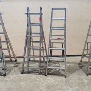 2 Alu-Bockleitern Hymer