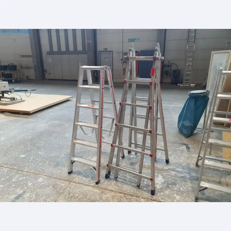 Machines voor hout- en metaalbewerking en magazijn van een fabrikant van geprefabriceerde huizen-1