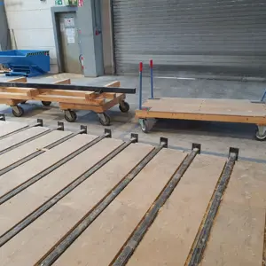 3 Plattform-Transportwagen