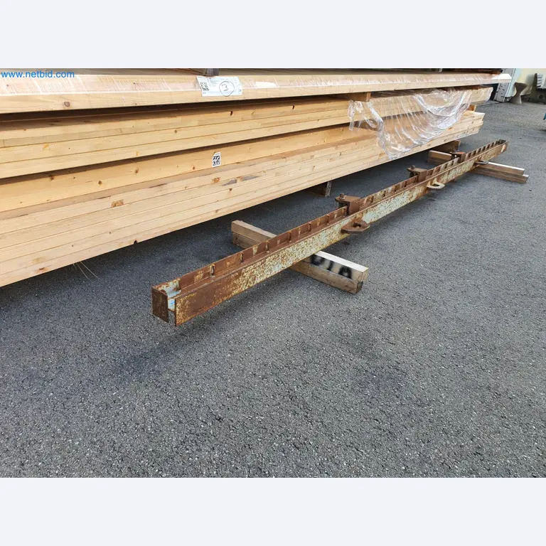 Holzbearbeitende- und metallbearbeitende Maschinen und Warenlager eines Fertighausherstellers -1