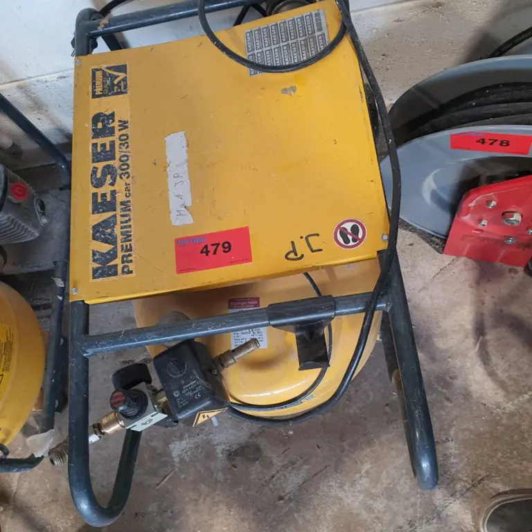 Kolbenkompressor Kaeser Premium CAR 300/30