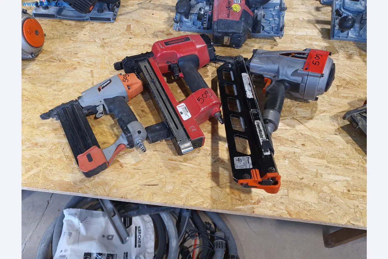 Woodworking and metalworking machines and warehouse of a prefabricated house manufacturer-1