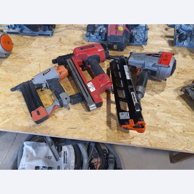 Woodworking and metalworking machines and warehouse of a prefabricated house manufacturer-1