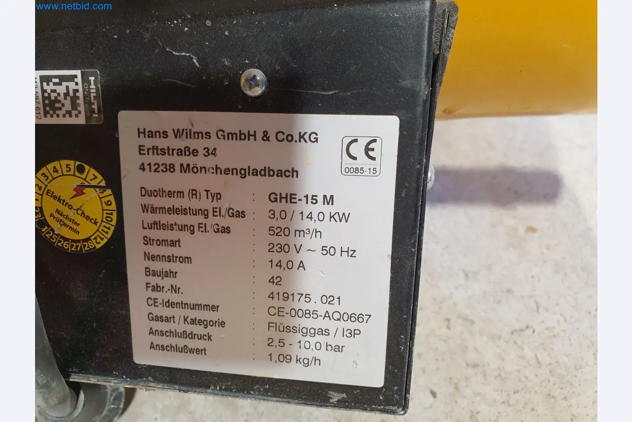 Holzbearbeitende- und metallbearbeitende Maschinen und Warenlager eines Fertighausherstellers -2