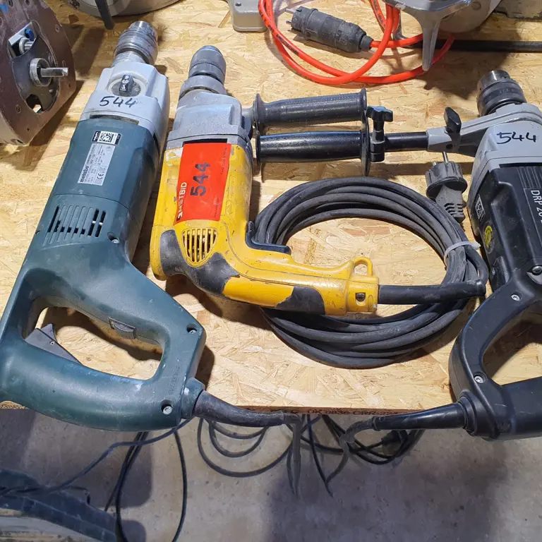 3 Bohrmaschinen Metabo BDE 1100
