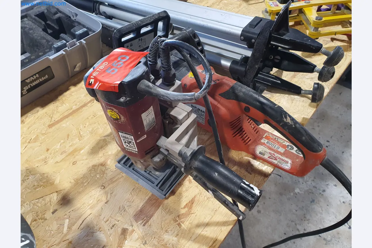 Holzbearbeitende- und metallbearbeitende Maschinen und Warenlager eines Fertighausherstellers -1